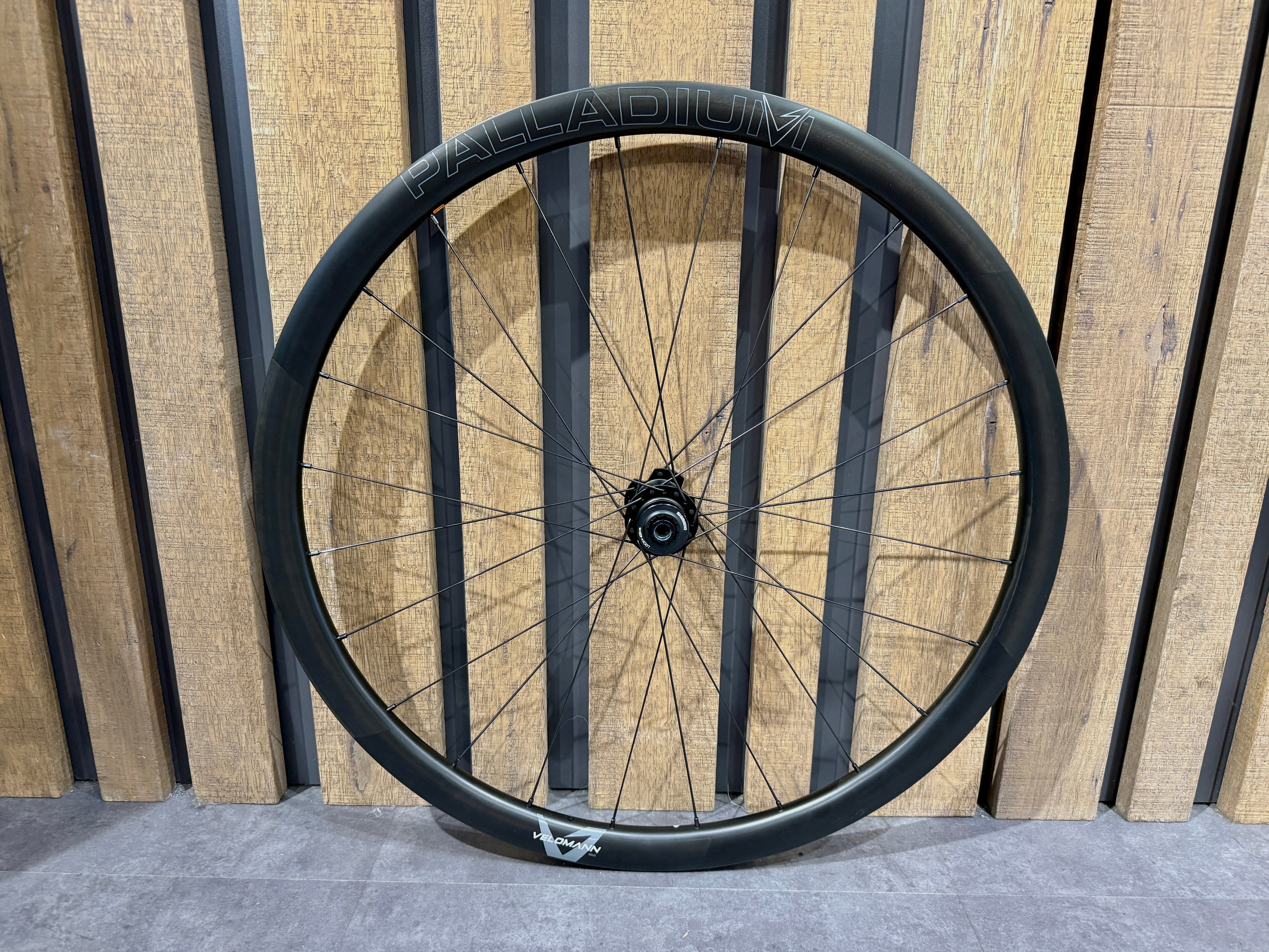 Radsatz VELOMANN PALLADIUM CARBON DISC U. – Cicli Drigani s.r.l.