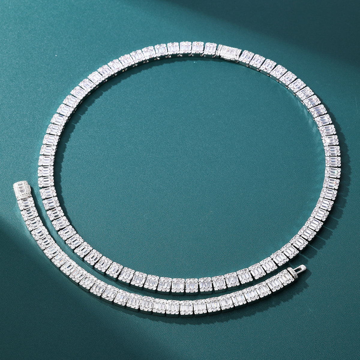 Square Baguette Tennis Chain - 10mm (White Gold) – EMPIRE HOLLYWOOD