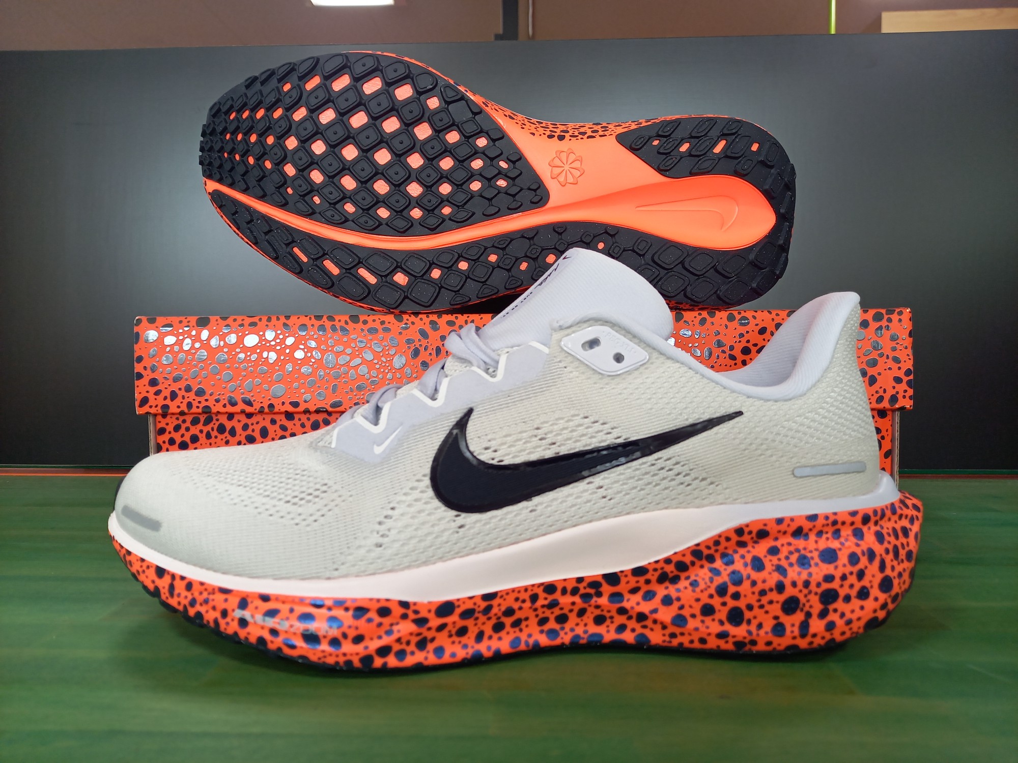 7/25発売NIKEシューズNEW カラーが早くも登場!〉 - フタバスポーツ