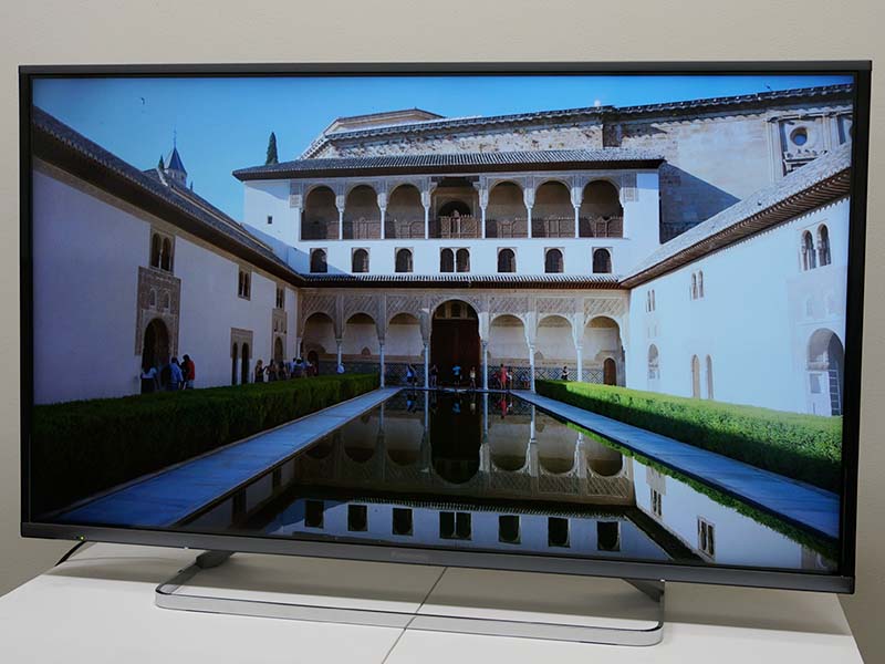 西川善司の大画面☆マニア】第202回：最安4Kテレビ? 40型4K VIERA「TH