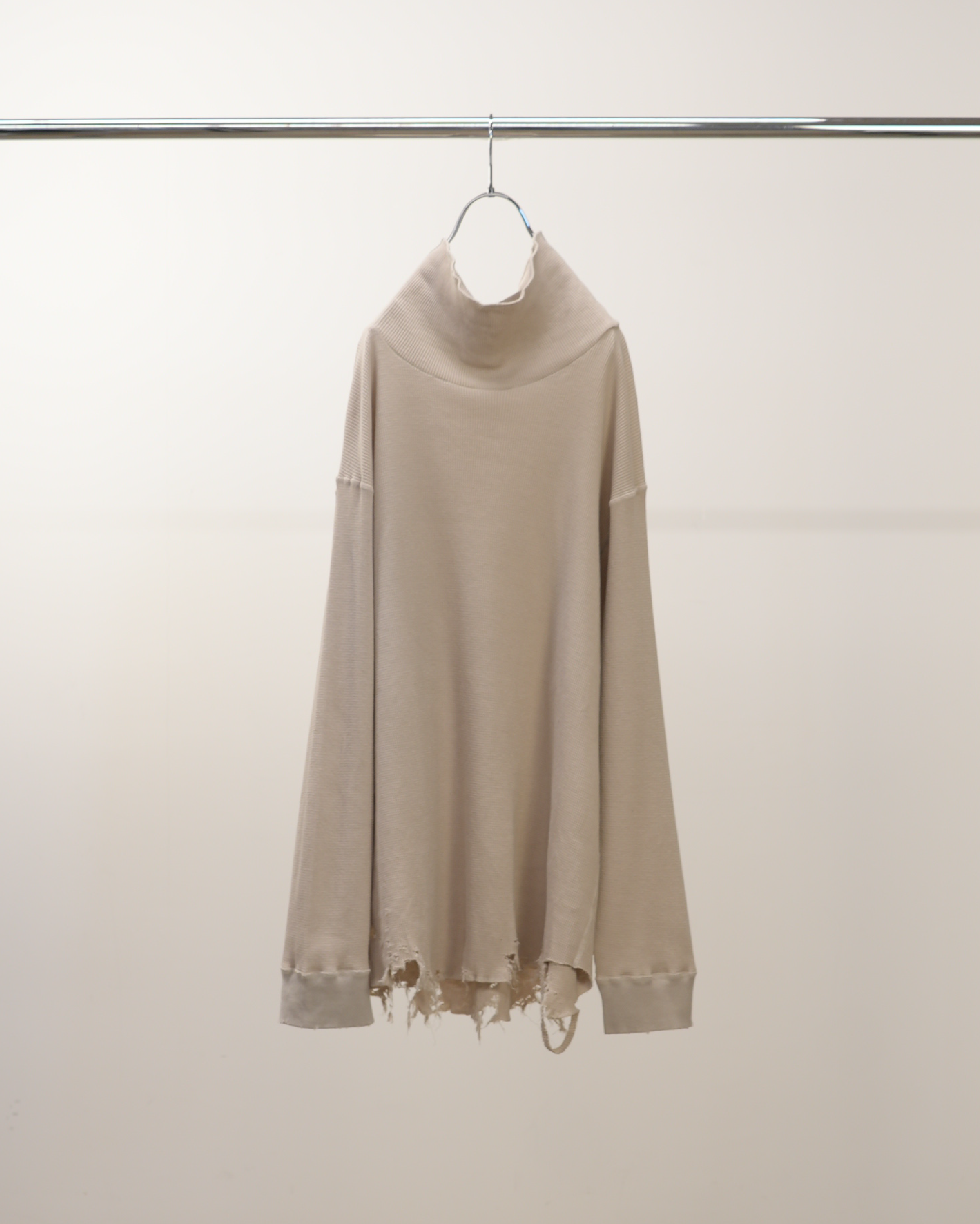DAMAGE WAFFLE HI-NECK LS T-SHIRT(GREIGE) – ANCELLM