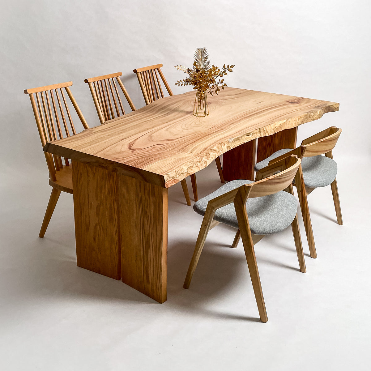KIDOMEIMOKU 楠一枚板ダイニングテーブル｜180cm(4～6人掛け) – 【公式