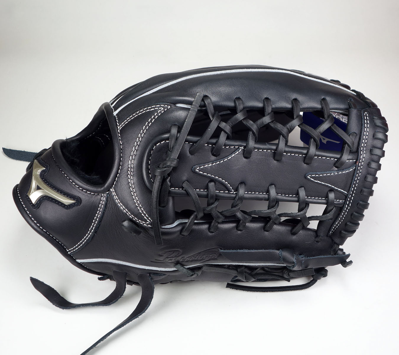 ミズノ プロフェッショナル イチロー引退記念 軟式グラブ 外野手用