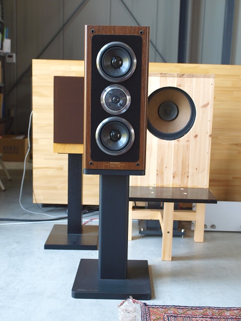 1988年生 : ROBERTOHOUSE