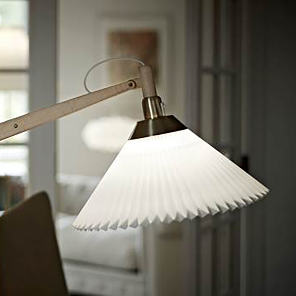 Le Klint 325 Floor Lamp – Hausful