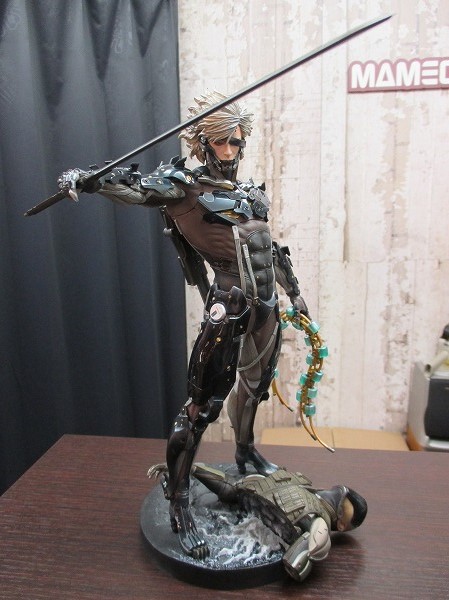 Gecco 『メタルギア ライジング リベンジェンス/ 雷電』 遂に発売