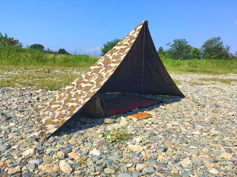 火燃やして酒を飲む:【軍幕】オーストリア軍で水遊び～