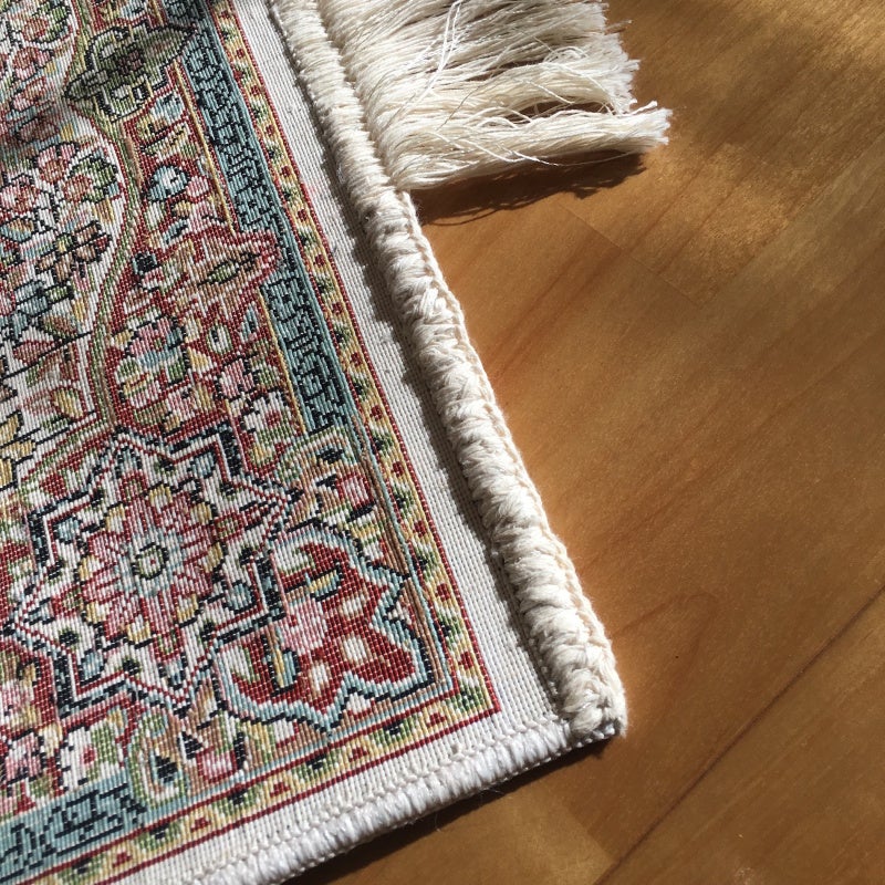 ペルシャ絨毯を掃除嫌い仕様に | かたやまゆうこ