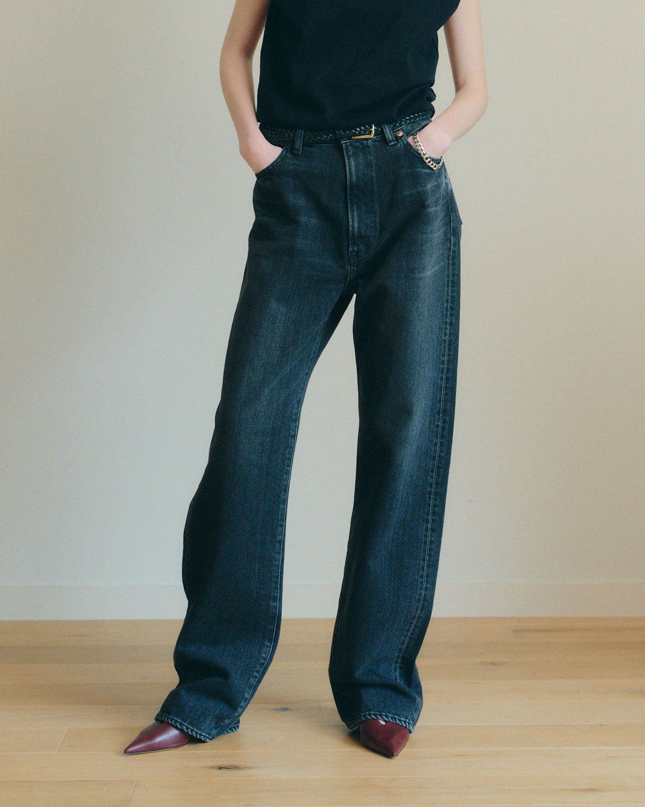 MARILYN DENIM(BLACK) – Shinzone