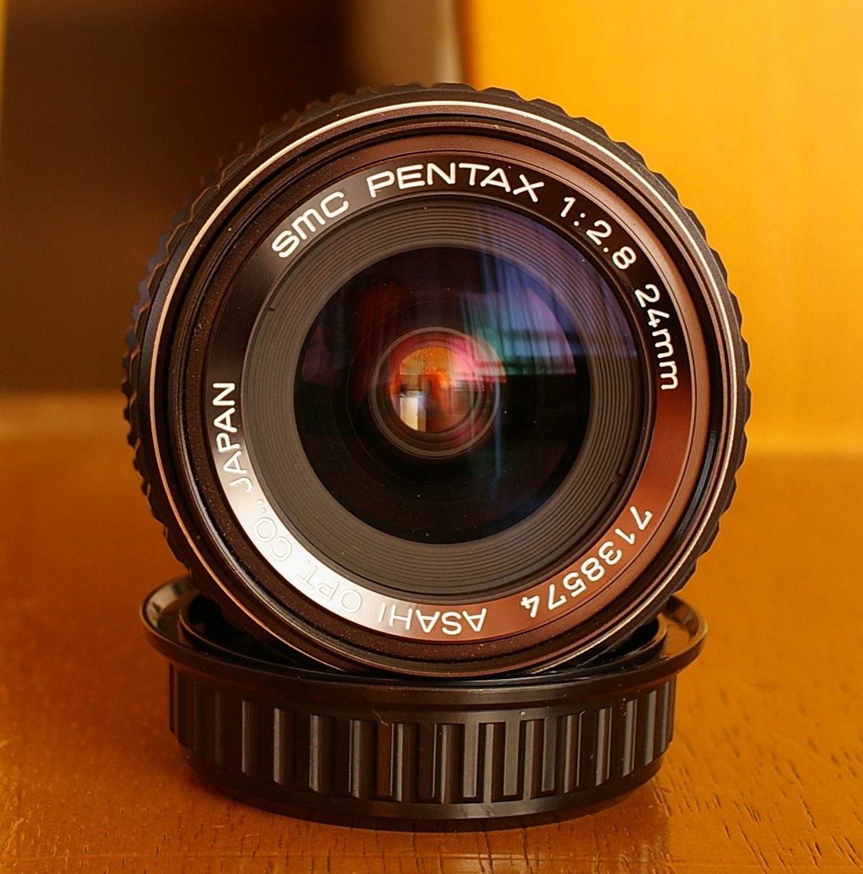 smc PENTAX 24mm/F2.8: 趣味の部屋