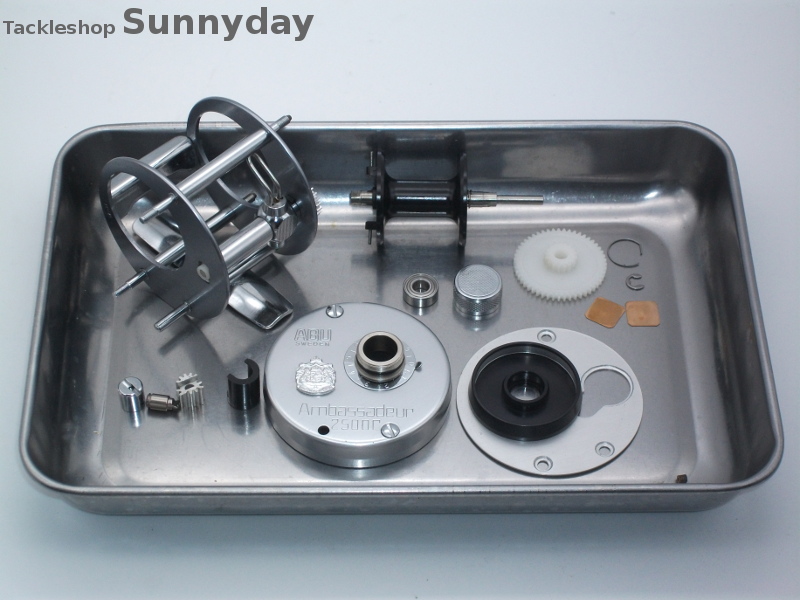 アブガルシア アンバサダー 2500C 990002 シルバー 復刻モデル