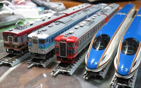 KATO「しなの鉄道115系3両セット」② » たまでんクラブ