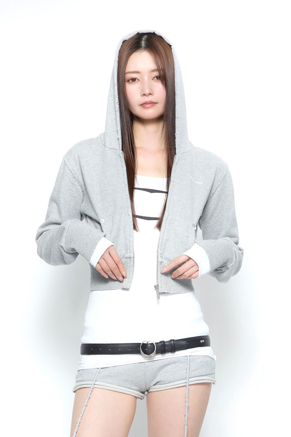 THEREDTHREAD / ザレッドスレッド】S zipup hoodie cropped