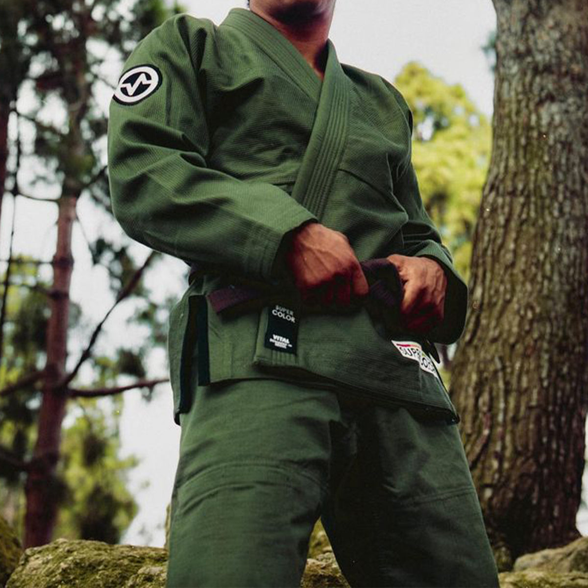 SUPERCOLOR_アーミーグリーン – VITAL TOKYO