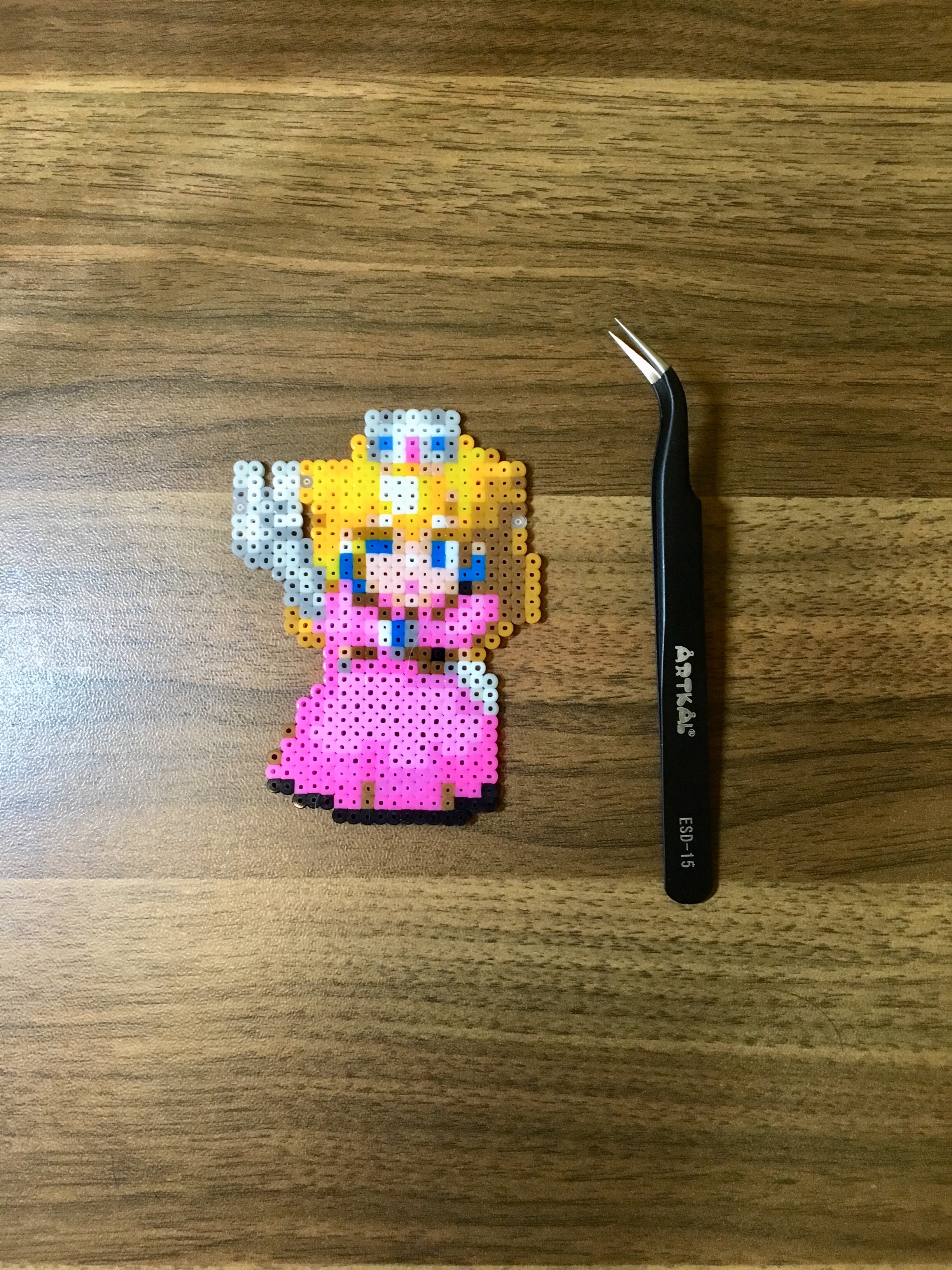 ピーチ姫（マリオRPG） | アイロンビーズでドット絵再現ブログ