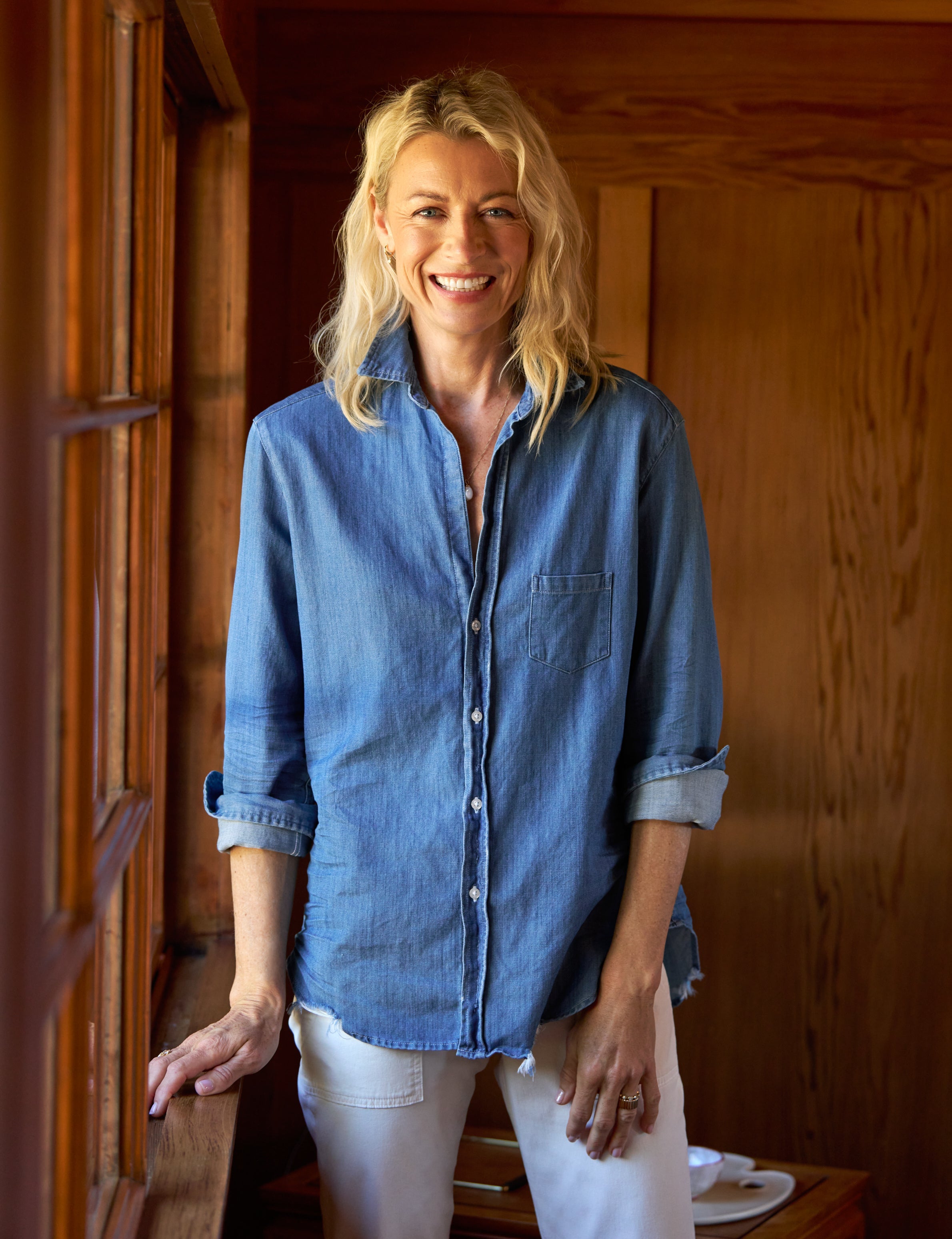Eileen, Relaxed Button-Up Shirt, Indigo Denim – ReLoved by Frank