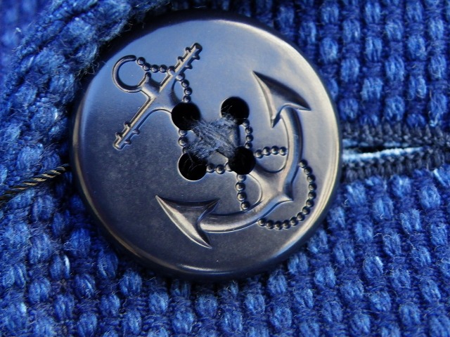 桃太郎ジーンズ インディゴ刺し子！軽くて暖かいシンサレート中綿入り