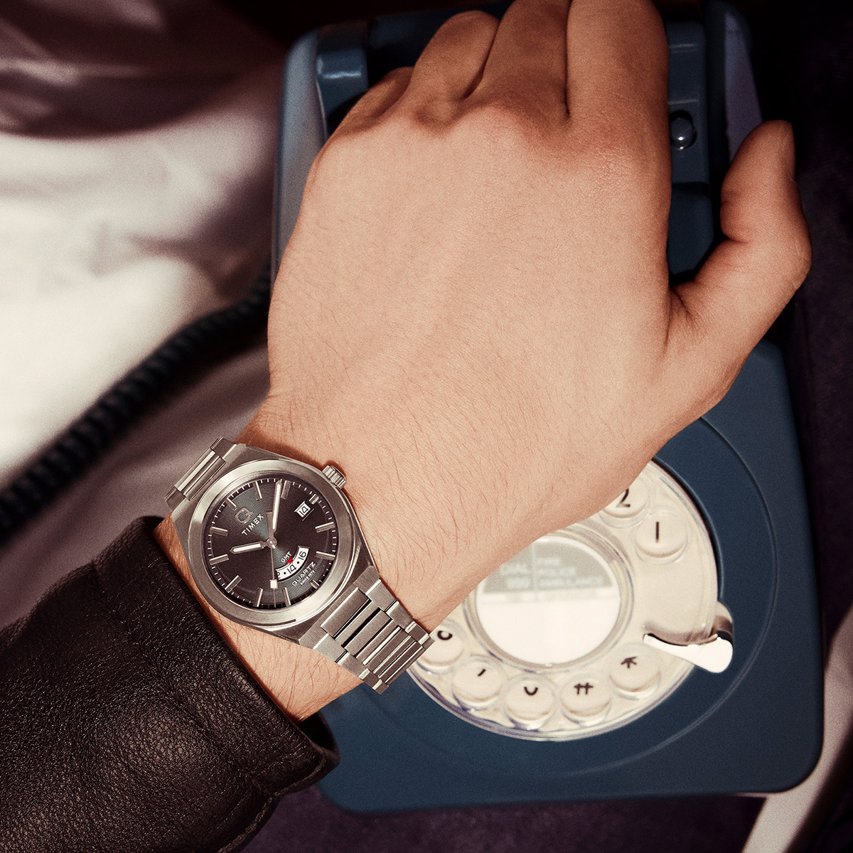 タイメックス、1980年代のレトロ感が漂う「Q Timex® Q80