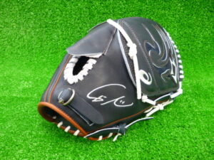 WBC記念グラブ「ダルビッシュモデル」！ – ZENTAN SPORTS