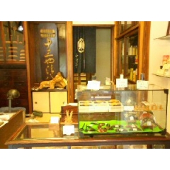 十三や櫛店 十三や櫛店｜上野・浅草ガイドネット