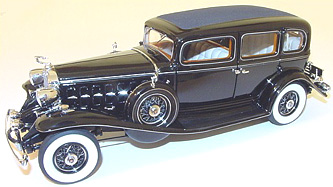 PhillyMint - Danbury Mint 1932 Cadillac V-16 Fleetwood Sedan Black