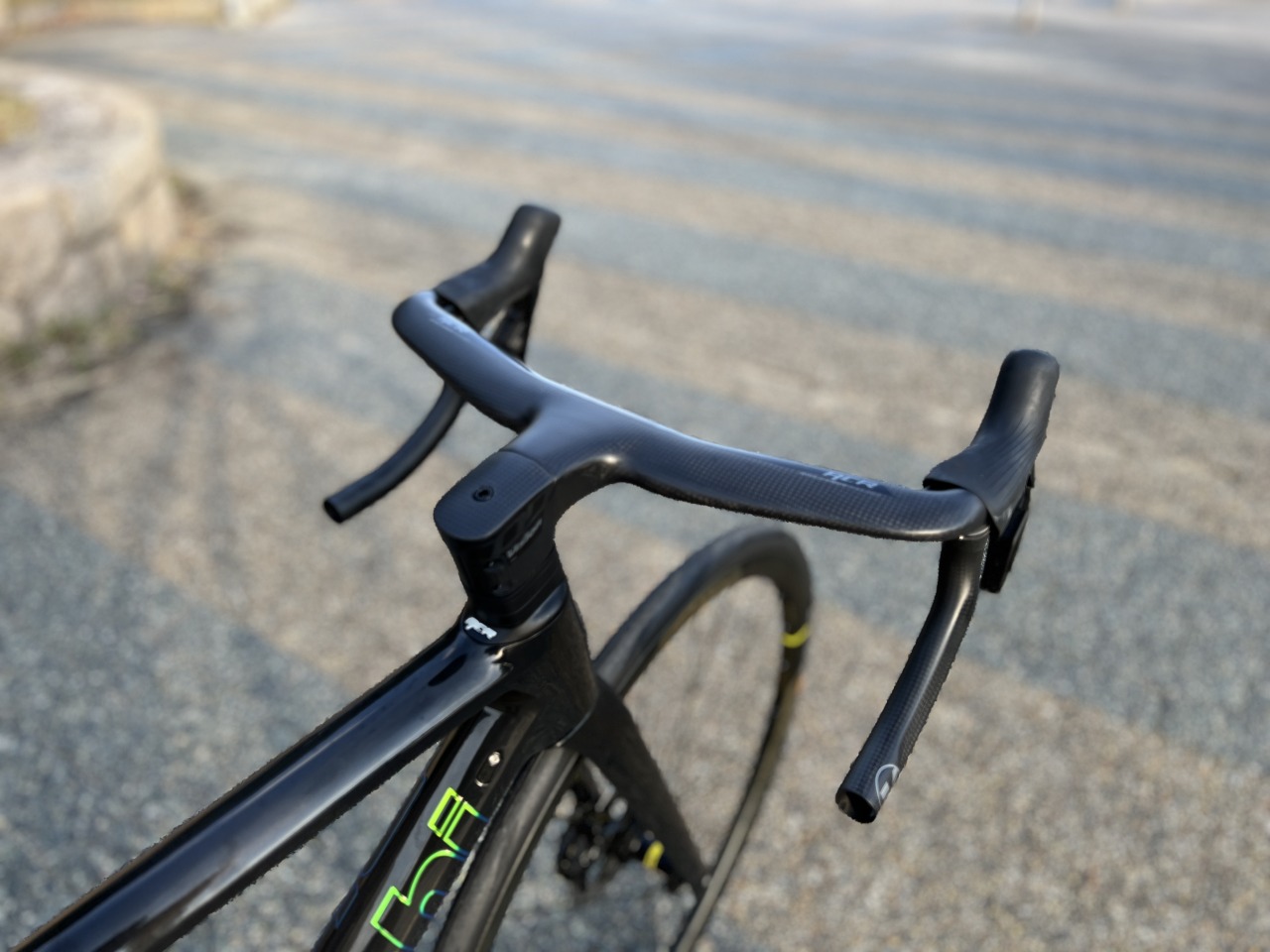 Vision METRON 5D ACR 3K INTEGRATEDハンドル取り付けしました