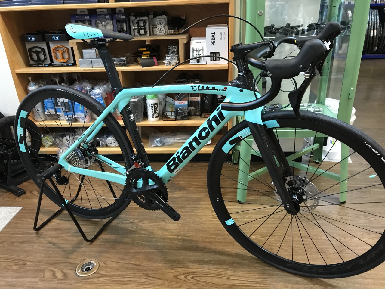 Bianchi OLTRE XR3 DISC のご紹介！ | Climb cycle sports