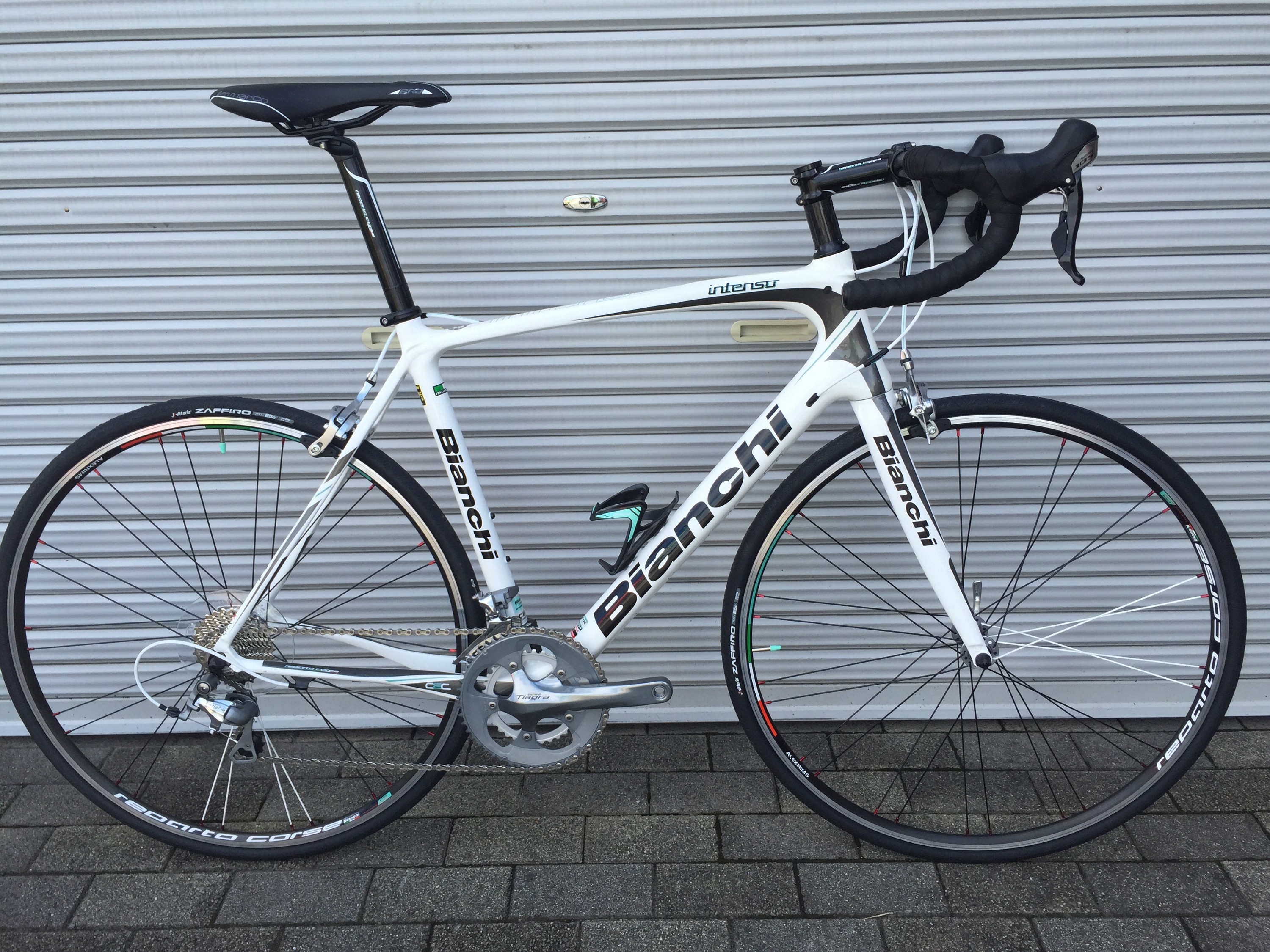 Bianchi INTENSO ロードバイク 最高サイズ 57 入荷！ | Climb cycle sports