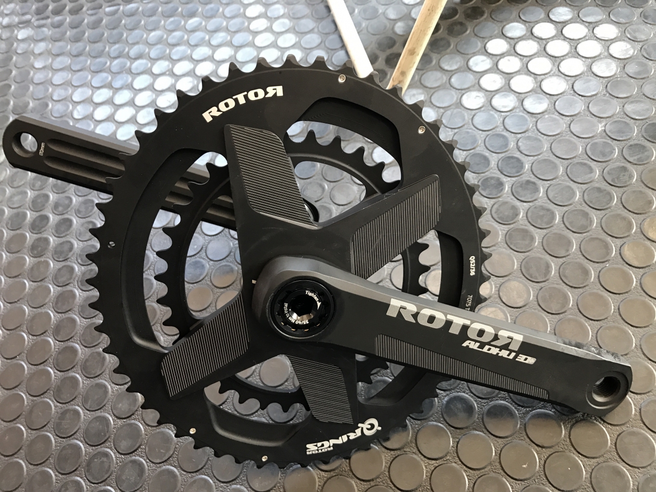 ROTOR ALDHU3D+ クランク取り付けしました。 | Climb cycle sports