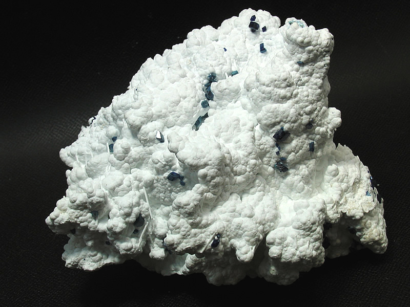 CALCITE HENMILITE 方解石 逸見石 布賀鉱山 - クリスタルポケット