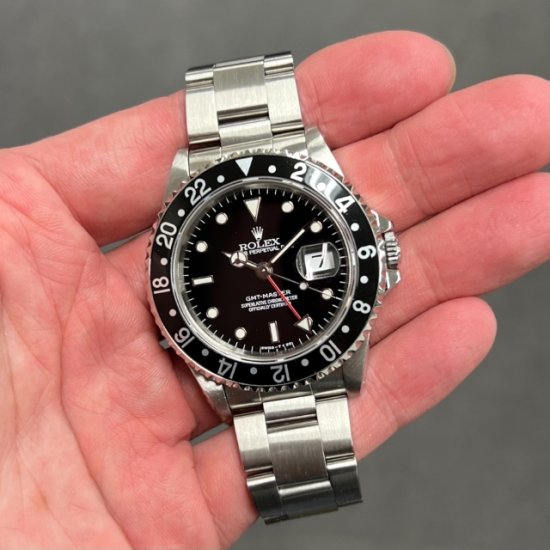 ロレックス GMTマスターI Ref.16700 ブラックベゼル 中古 255585
