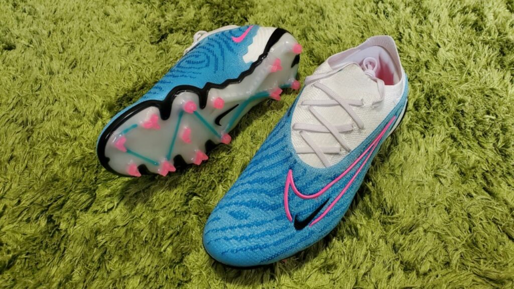 ナイキ ファントムGX エリート FG 解説 - 0014のblog