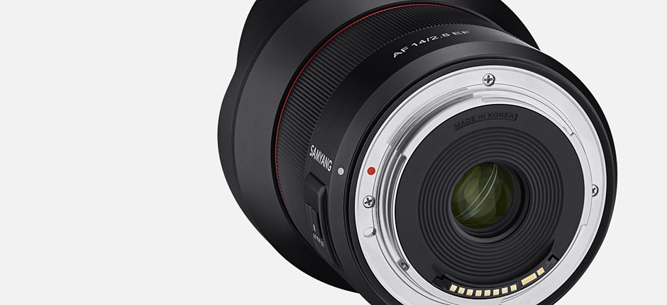 Samyang unveils AF 14mm F2.8 EF, its first autofocus lens for