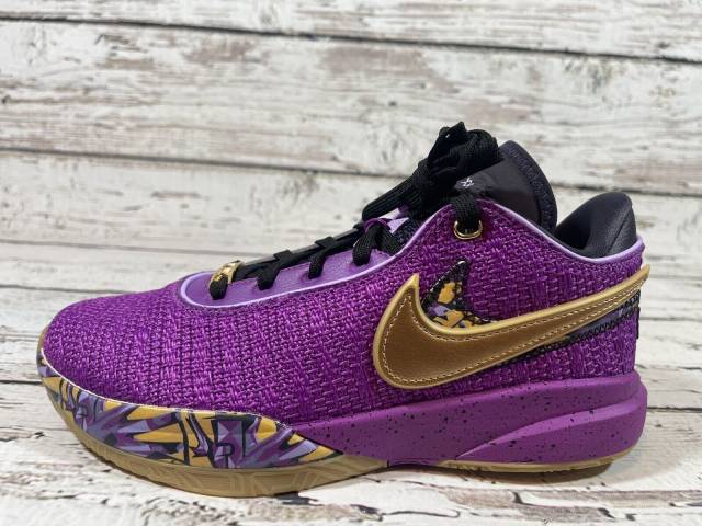 Nike LeBron 20 GS Vivid Purple | Kixify Marketplace
