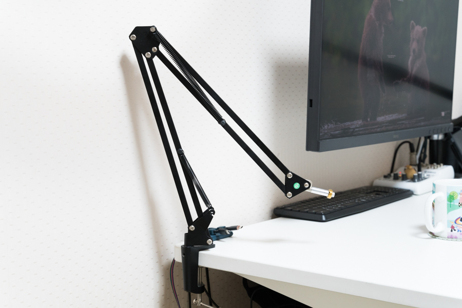 Blue Compass】シンプルで高い一生使えるマイクアーム - ガジェマガ