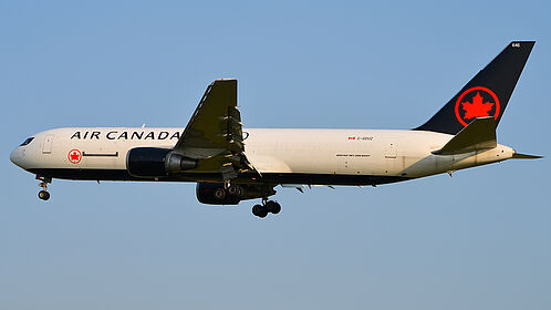 C-GDUZ Air Canada Boeing 767-300(F) | Planespotters.net