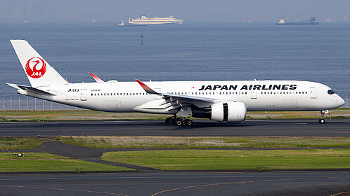 JA12XJ Japan Airlines Airbus A350-900 | Planespotters.net