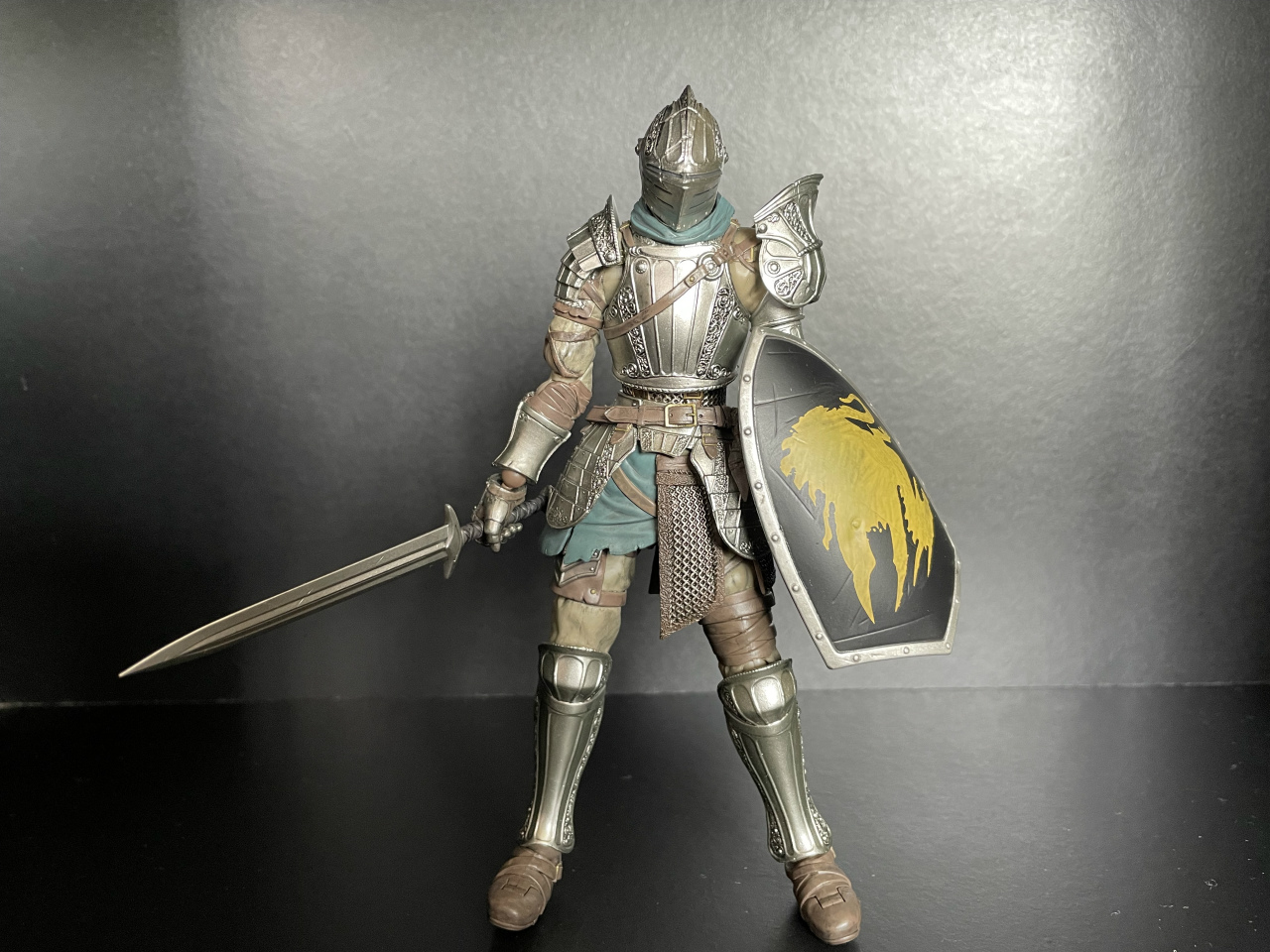 figma Demon's Souls フリューテッドアーマー（PS5） レヴュー 再現度