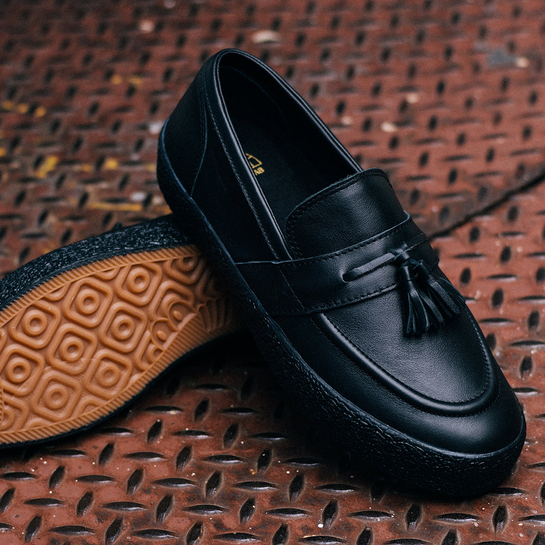 LAST RESORT AB（ラスト リゾート AB）| VM005 LOAFER / BLACK/BLACK