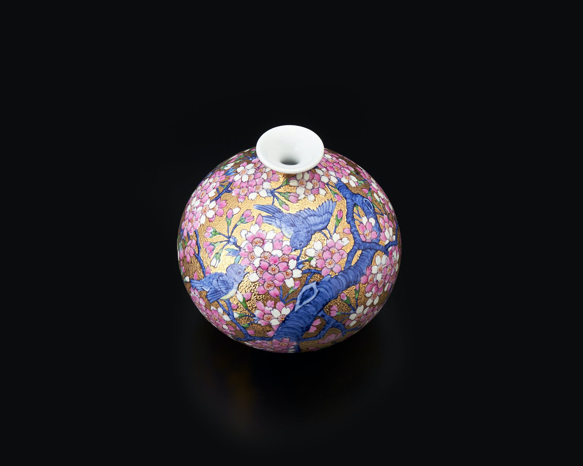 花器「ミニ花瓶 金彩桜花鳥図」 金龍窯 江口天童 有田焼 陶磁器