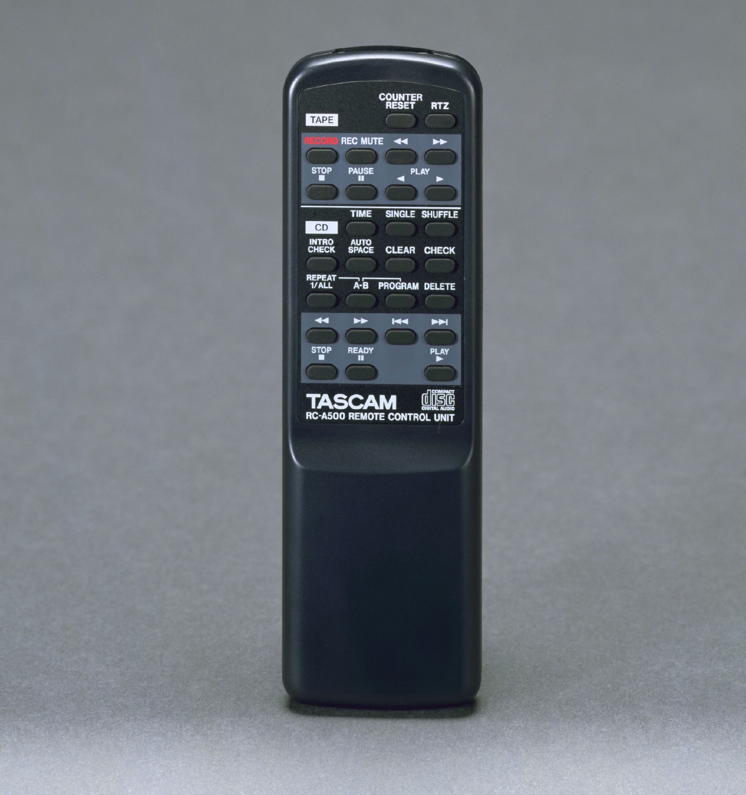 CD-A500 | 業務用CDプレーヤー/カセットデッキ | TASCAM(日本)