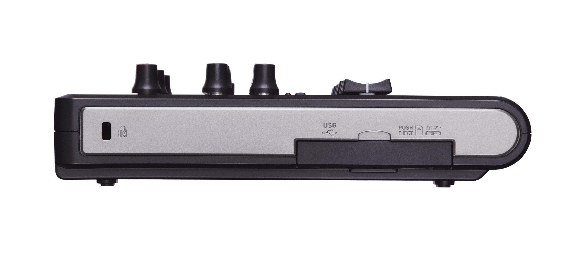 DP-03 | 8トラック SD/SDHC MTR、CD-R/RWドライブ搭載 | TASCAM (日本)