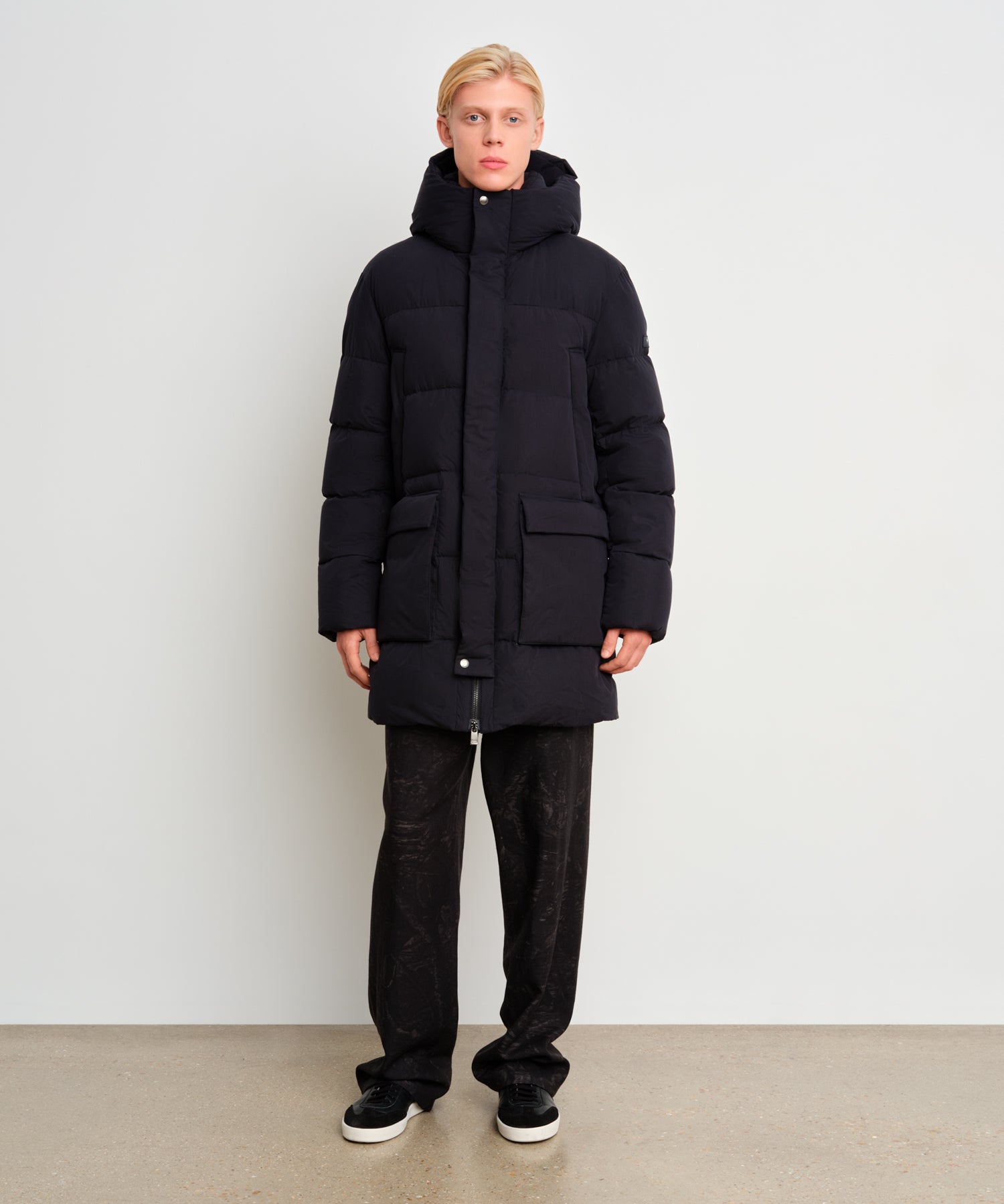 MJXA0101010528_015_0006_1.jpg?