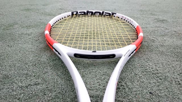 バボラ ピュアストライク 98 16×19 2024 2025 インプレ 評価 感想