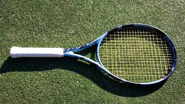 数量限定 バボラ ピュアドライブ ウィンブルドン 2025 新作情報まとめ