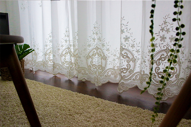 ポコポコの糸が可愛いトルコ製刺繍オーダーレース LX268 ｜ カーテンと