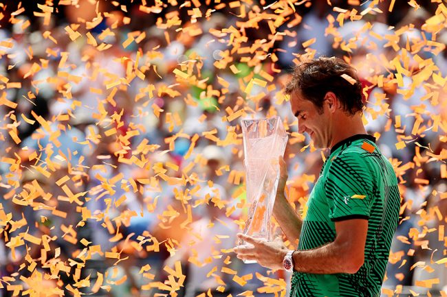 フェデラー圧巻V 世界に衝撃「史上最強の称号を強固に」「再び愕然と