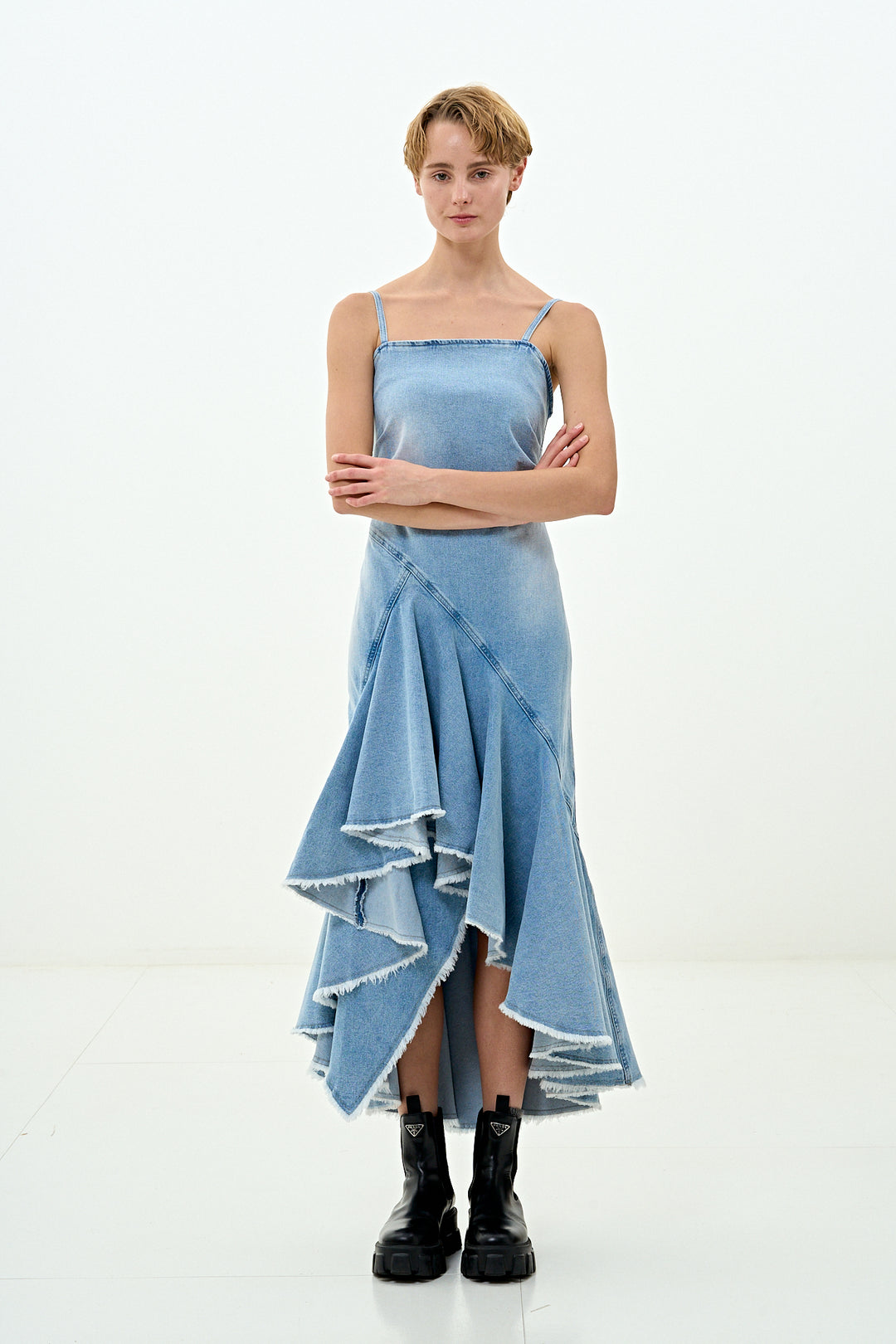 TOPS – THE TOÉ