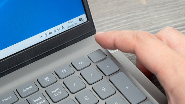 DELL】Inspiron 5515(バッテリー状態100%,指紋認証付)｜DELL】Inspiron