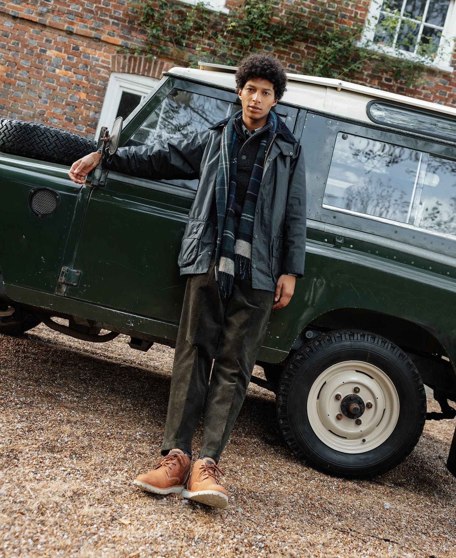 Barbour Beaufort Wax Jacket - Navy – The Lucky Knot Men's